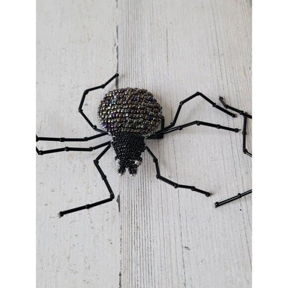 Unique beaded spider set Halloween prop Decor creepy scary - Picture 3 of 8